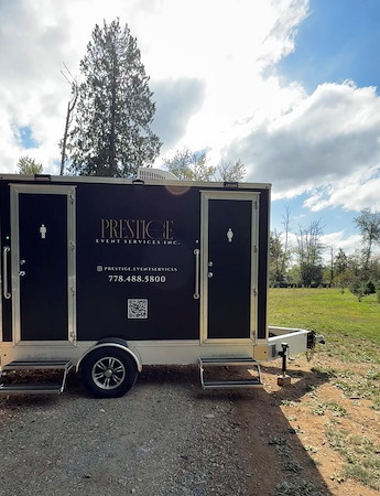 What Makes Construction-Grade Washroom Trailers Different from Event Restroom Trailers?