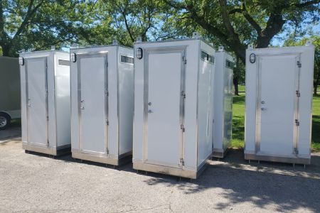 Construction-Grade Washroom Trailers